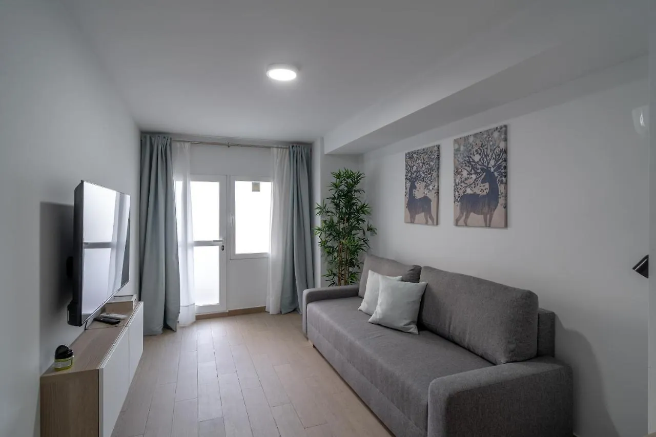 Apartamento Diseno Con Terraza Exterior Chill Out Benalmadena Spain