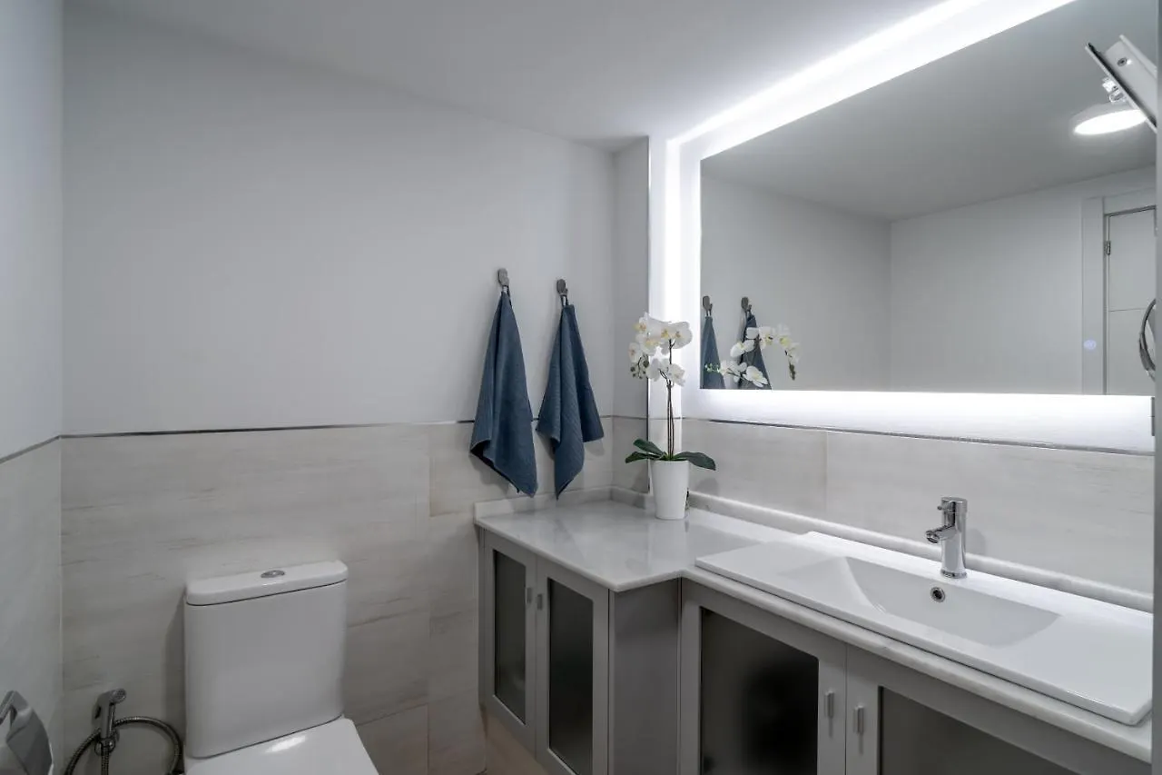 Apartamento Diseno Con Terraza Exterior Chill Out Benalmadena Apartment